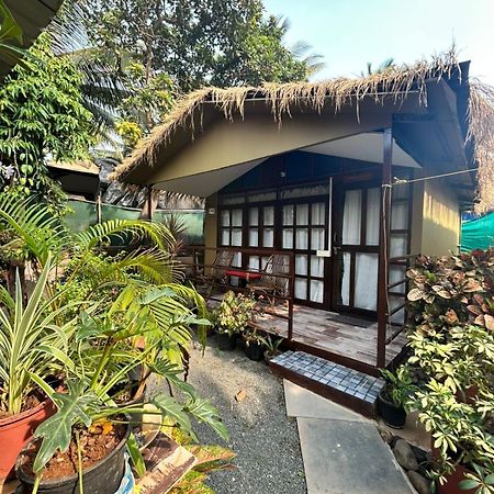 Отель Salida Garden Hut Patnem Патнэм Экстерьер фото